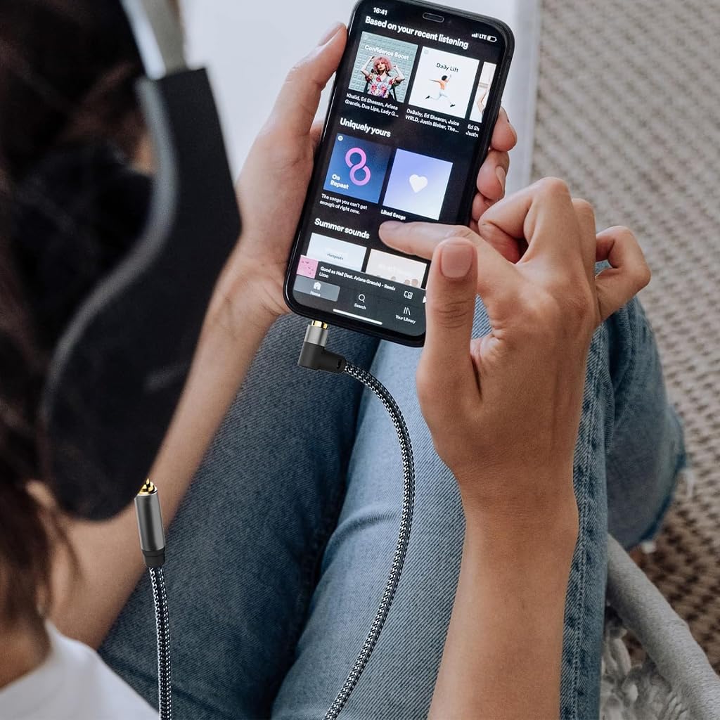 Verilux 3.5 mm Aux Cable for Car and Speakers featuring Right Angle Plug 9.8 ft Nylon Braided