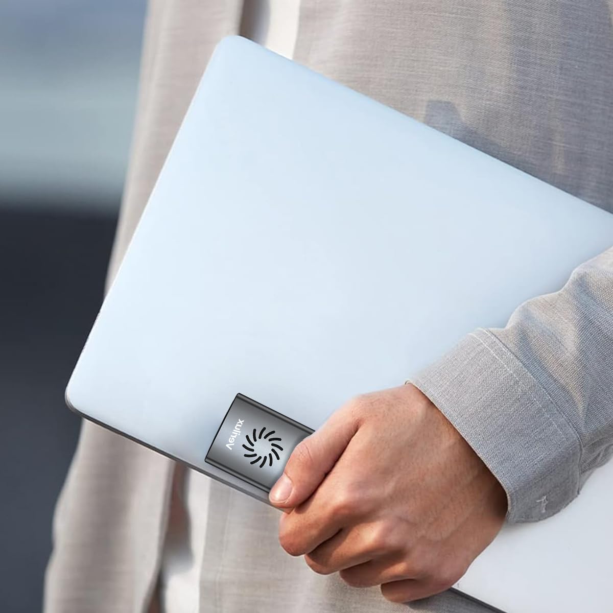 Verilux® M.2 NVME SSD Enclosure with Fan, USB 3.1 10Gbps Tool-Free M.2 SSD Enclosure Aluminum Alloy M.2 SSD Case Supports M, B&M Keys, Supports 2230/2242/2260/2280, Up to 2TB Capacity